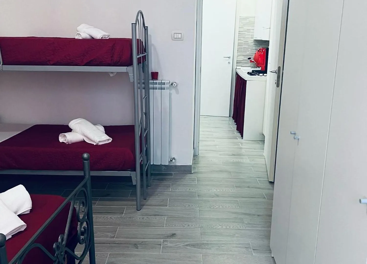 Home Cuore Di Napoli 5